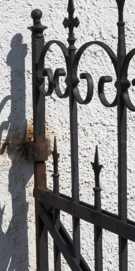 Wrought Iron Fence in Stucco